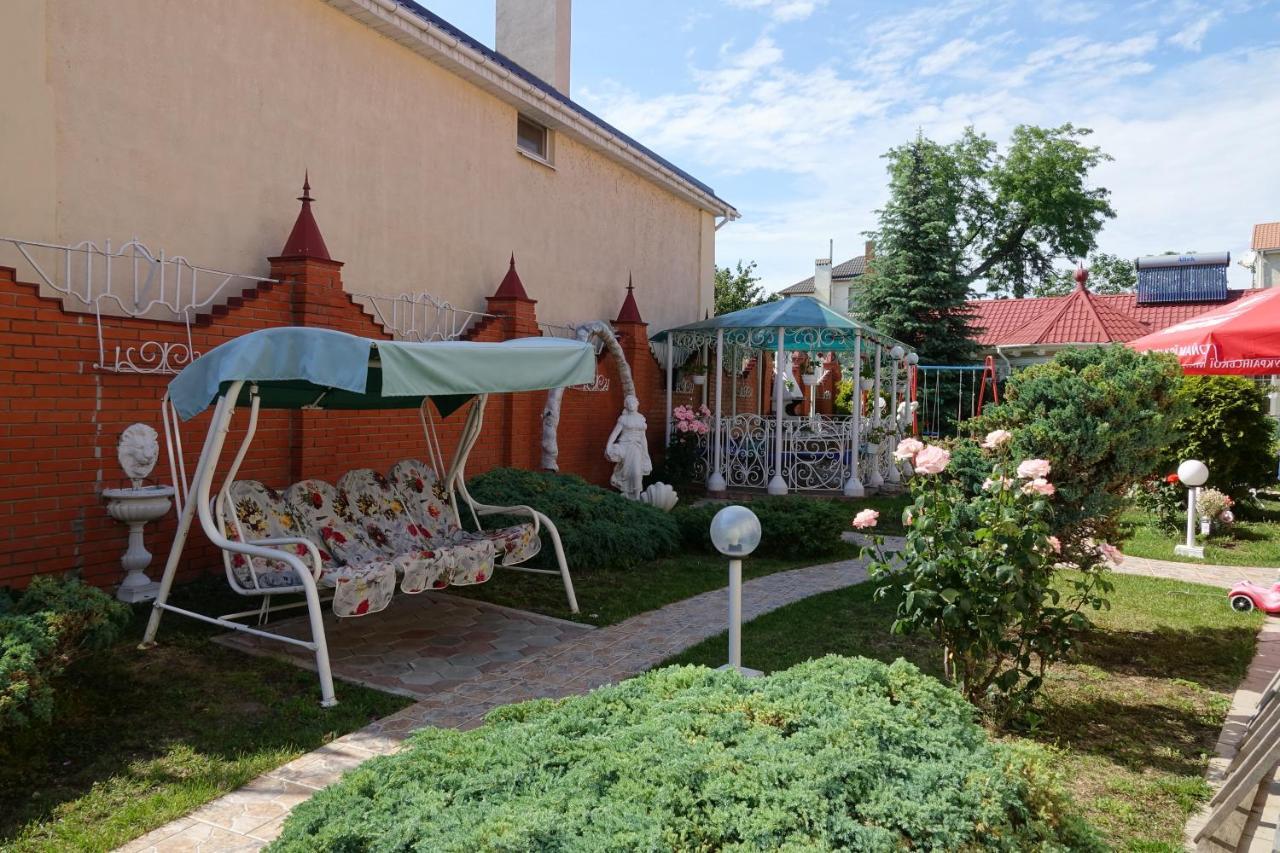 White House Apartments Odessa Esterno foto