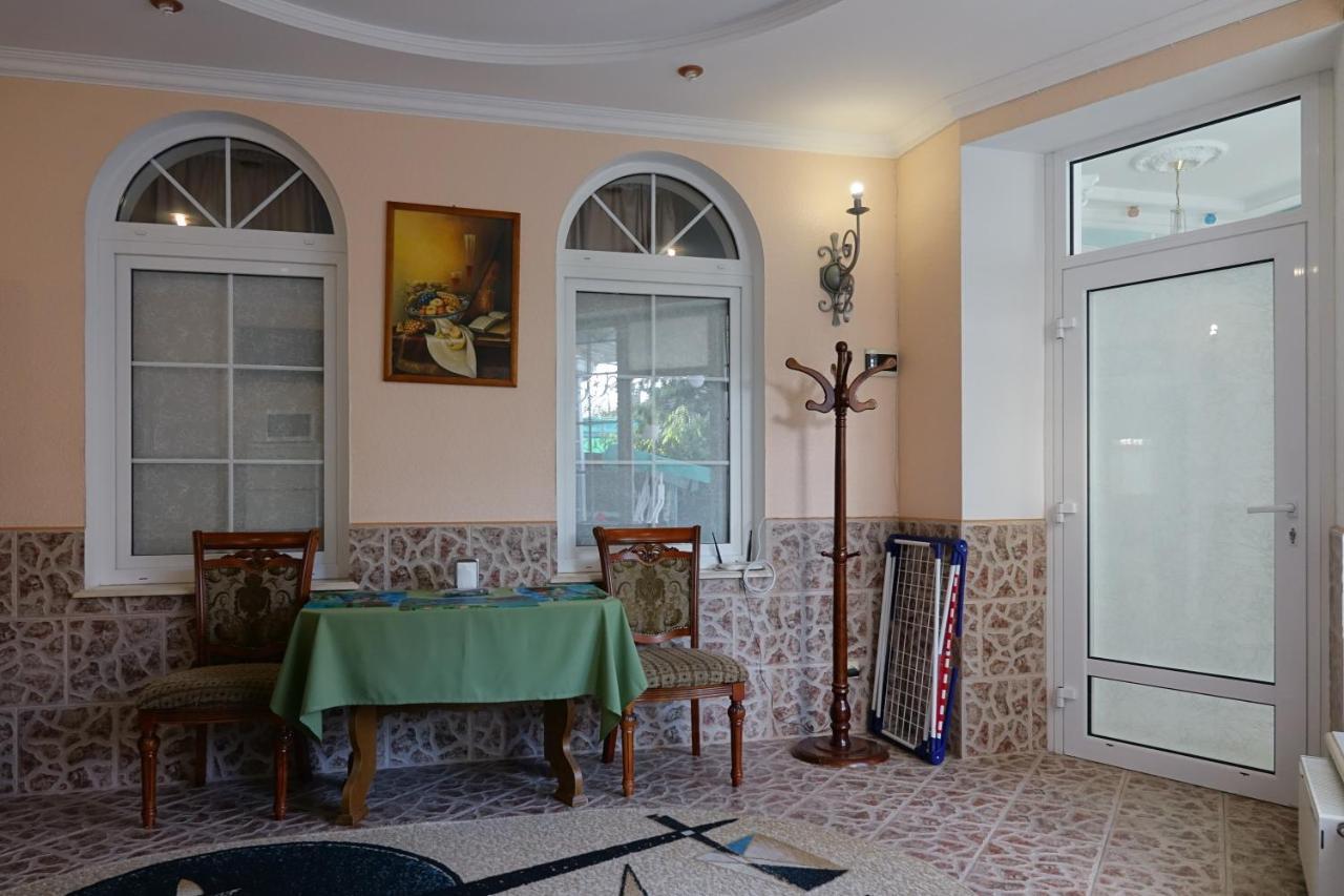White House Apartments Odessa Esterno foto