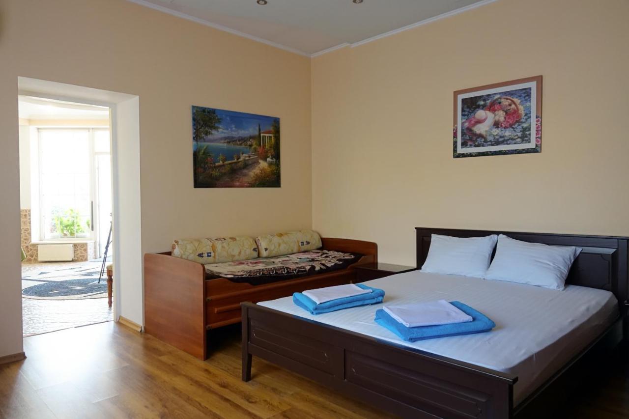 White House Apartments Odessa Esterno foto