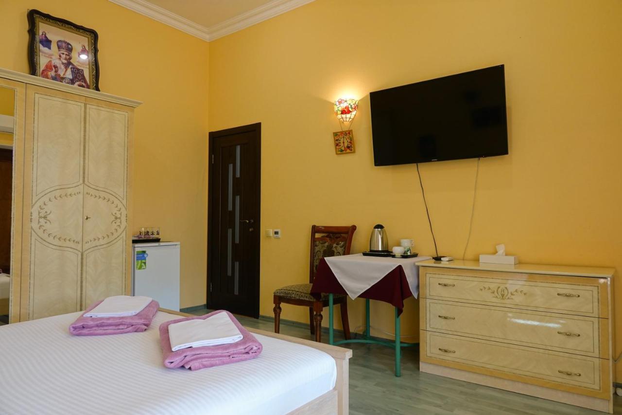 White House Apartments Odessa Esterno foto